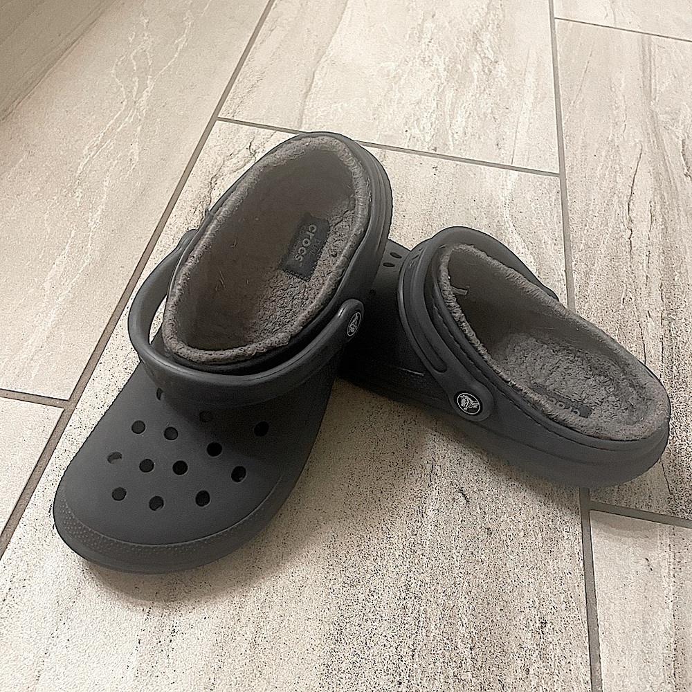 Navy blue fuzzy Crocs